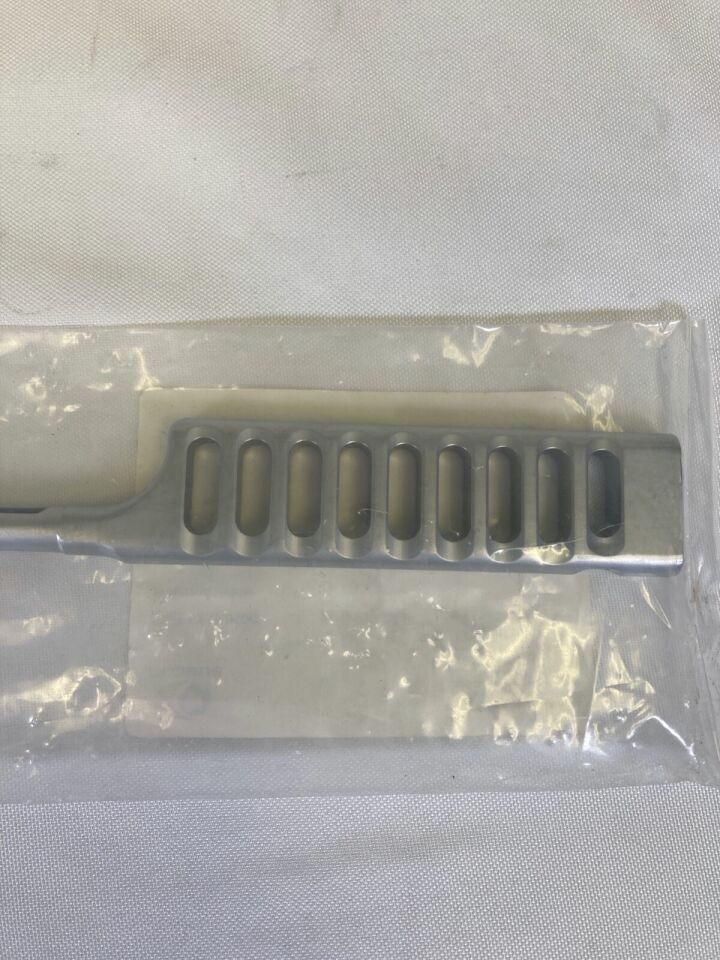 GLOBUS MEDICAL 6135.0100 Freehand Holder Independence MIS Spine Instrument — photo 3