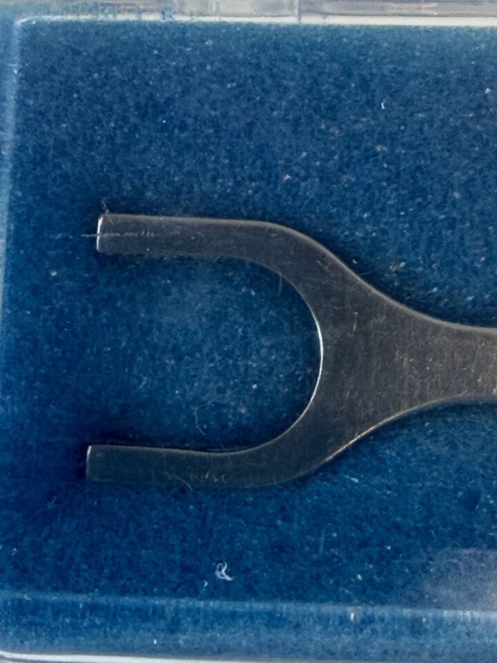 SYMMETRY SURGICAL 06-9100 Price Muscle Biopsy Clamp Dual Prong Slide Clamp 113mm — photo 3