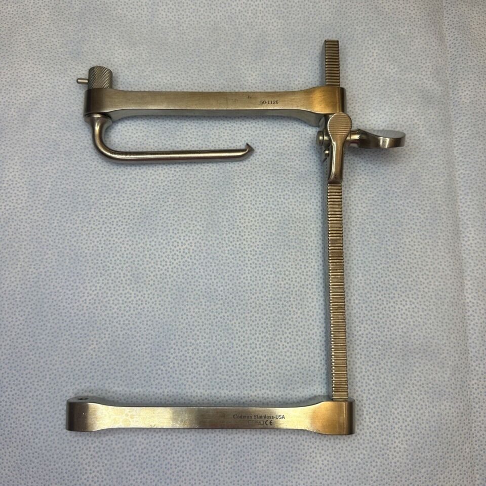 CODMAN 50-1126 Scoville Retractor W/ 13-1005 Retractor Hook