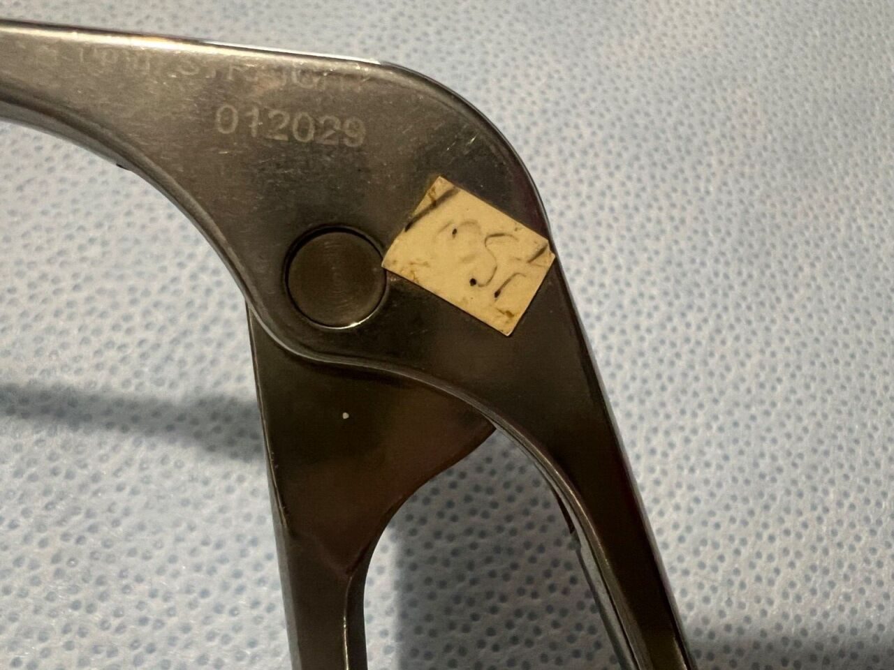 ACUFEX 12029 Arthroscopic 1mm Straight Basket Punch Forcep — photo 5