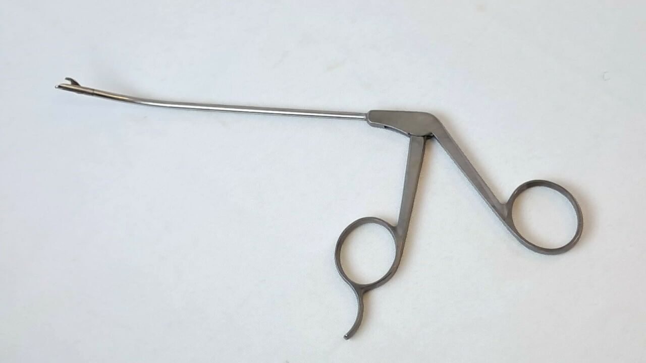 LINVATEC Shutt  1.1212 B-Scoop Arthroscopic Forceps 30 Deg Curved Left 3.4mm — photo 3