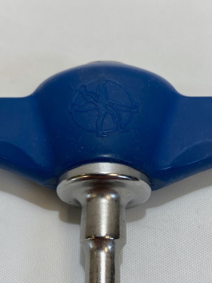 MEDTRONIC X0315039 T-Handle Driver 12" — photo 2