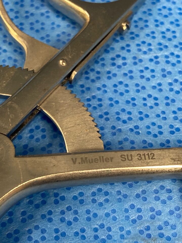 V. MUELLER SU3112 Self Retaining 6.5" Weitlander Retractor 3x4 Sharp Prong — photo 2