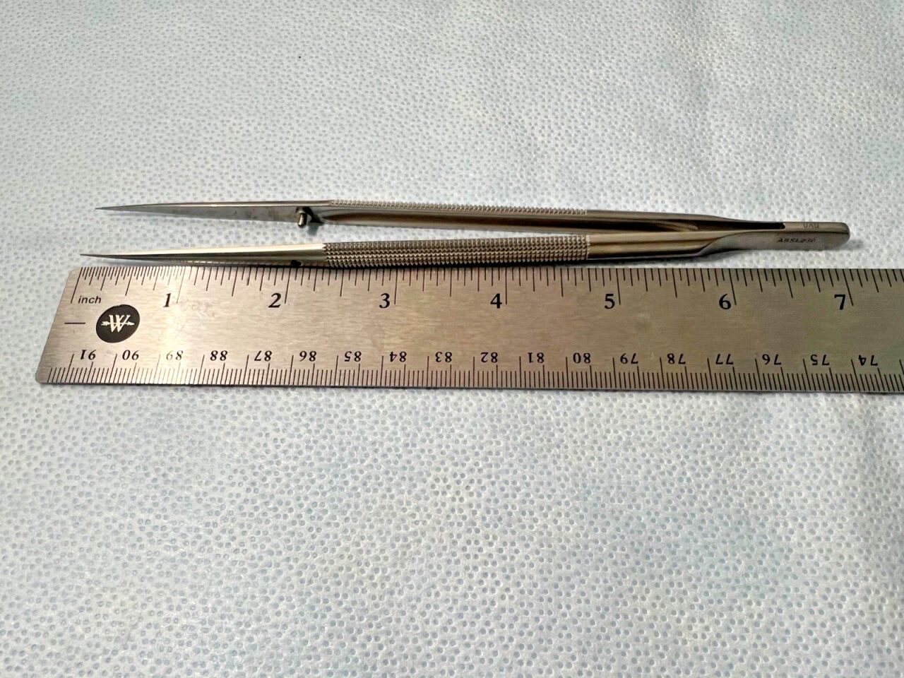 ASSI .230 Classic Forceps 18cm Straight Tips — photo 4