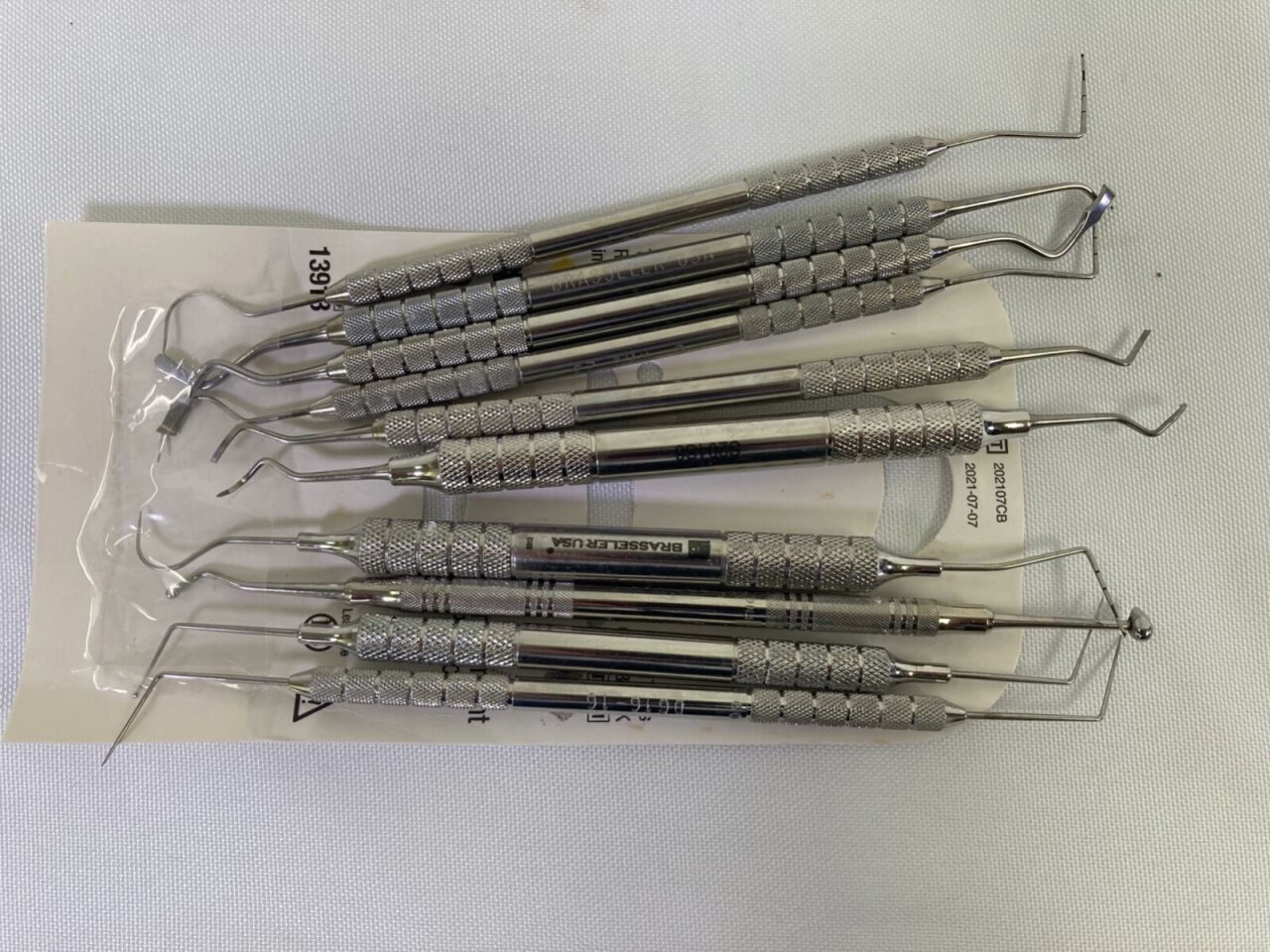 Dental Picks Scalers Probes Mirrors Dentistry Over 100 Pieces Instrument Lot — photo 4