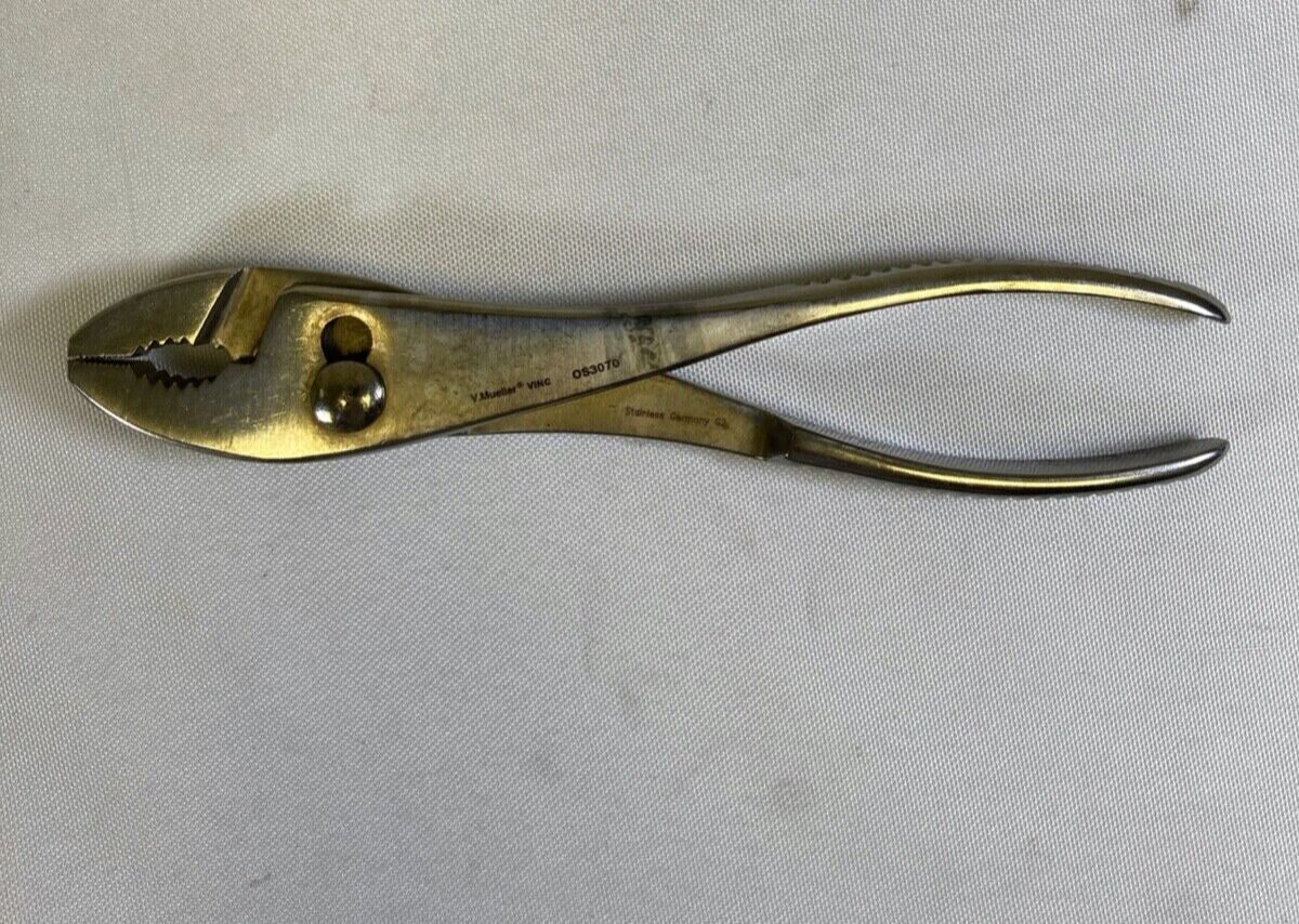 V. MUELLER OS3070 Slip Joint Utility Pliers 10mm Wide Tip L: 7.75" — photo 1