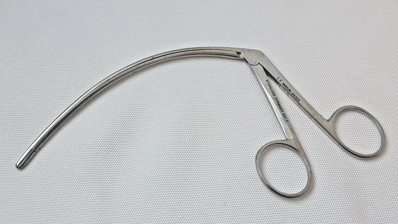 WECK 65325 Carroll Tendon Retriever Forceps Serrated Curved 5-3/4" — photo 2