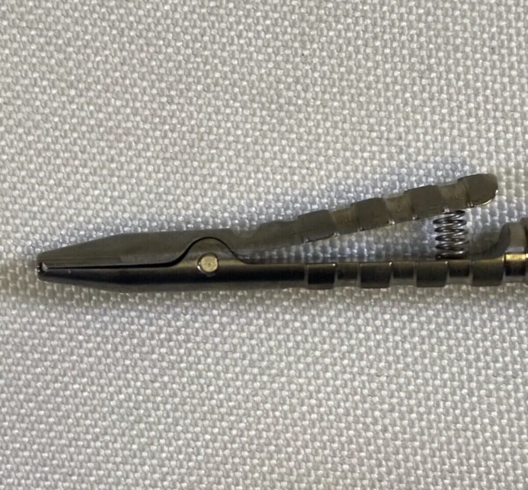 ALCON/GRIESHABER 617.77 Plug Grasper Dual Sided Ophthalmic — photo 4