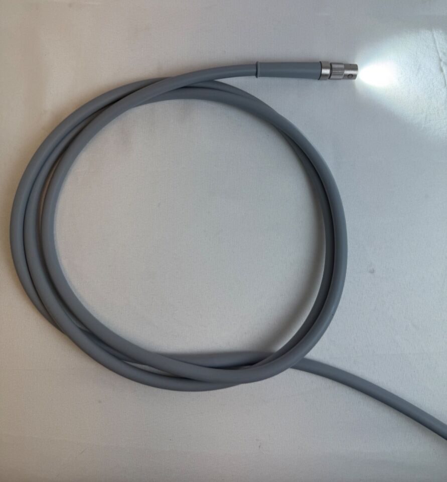 KARL STORZ 4.8mm x 300cm Enhanced Light Transmission Light Source — photo 1