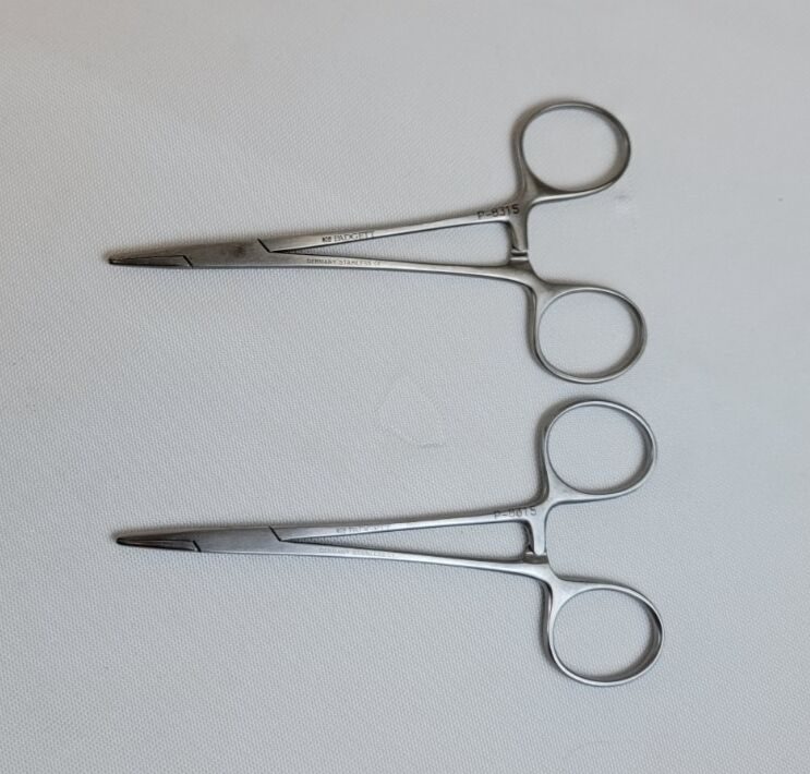 PADGETT P-8315 Halsey Needle Holders Straight Smooth Jaws 5-1/4" Set of 2