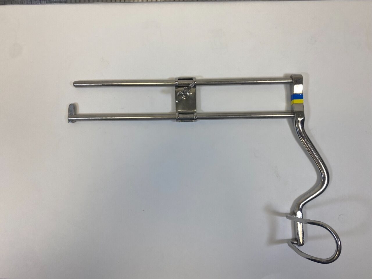 V. MUELLER  Balfour Retractor Frame — photo 1
