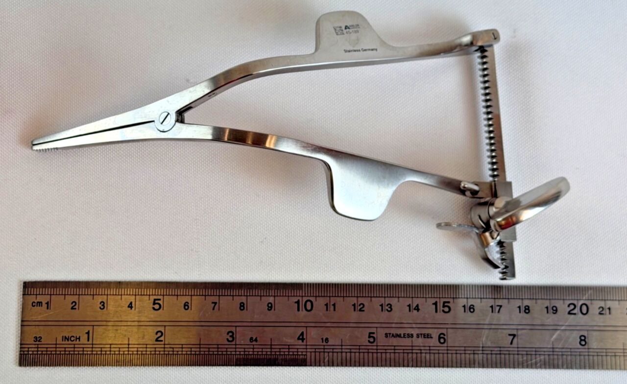 AMBLER SURGICAL Cloward Style Vertebra Spreader 7" X-Long 19mm Opening 4189 — photo 7