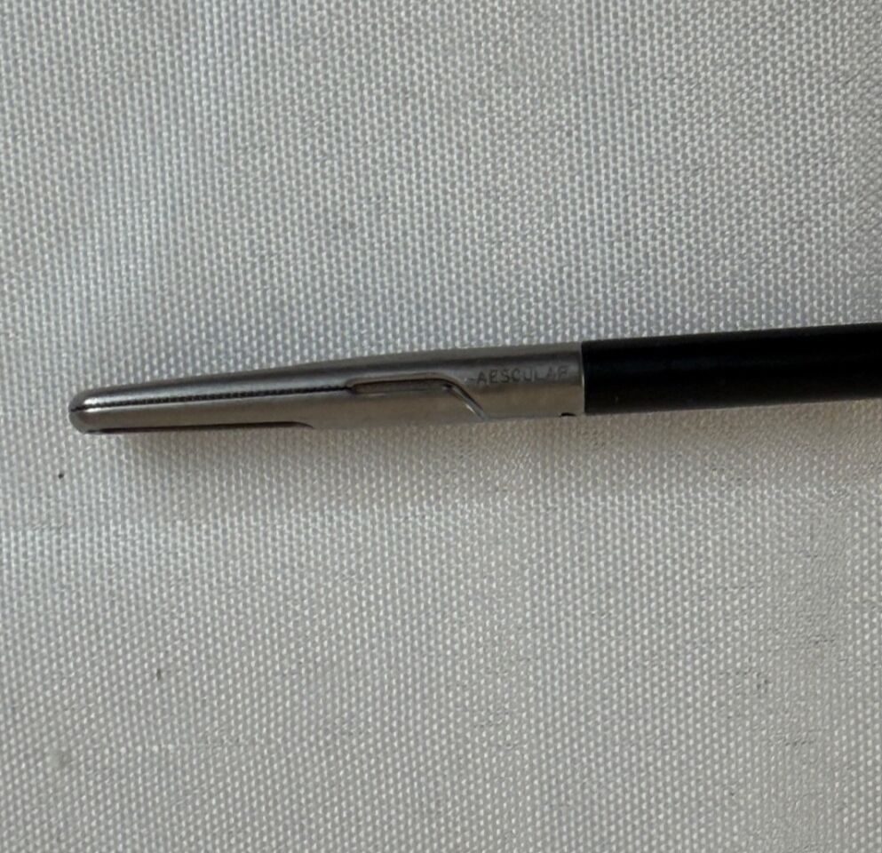 AESCULAP PO736R Laparoscopic 5mm x 31cm Ratcheting Monopolar Fenestrated Grasper — photo 7