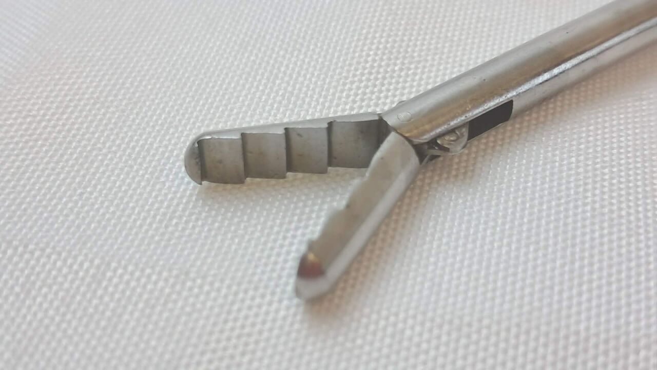 R. WOLF 8383.08 Laparoscopic 5mm Alligator Grasping Forceps — photo 4