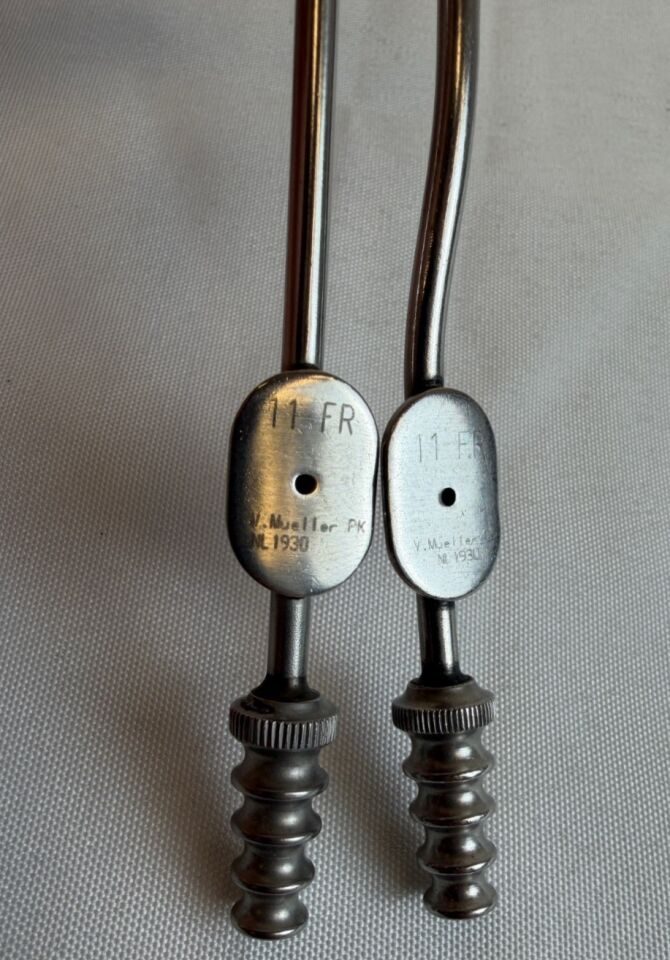 V. MUELLER NL1930 Pair of Adson 11Fr Curved 6" Suction Tubes — photo 2