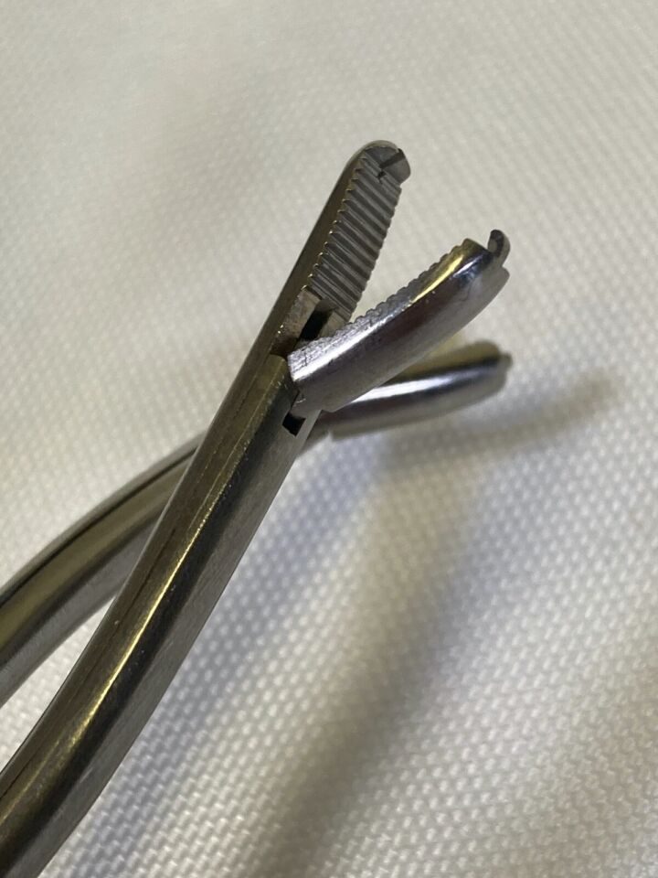 ZIMMER 3951-69 & 3951-68 Curved Toothed Grasper Forceps Pair — photo 5
