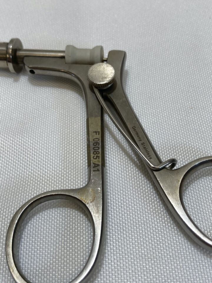 CABOT MEDICAL 004277-901 10mm x 34cm Sharp 2x3 Tooth Grasper Laparoscopic Forcep — photo 8