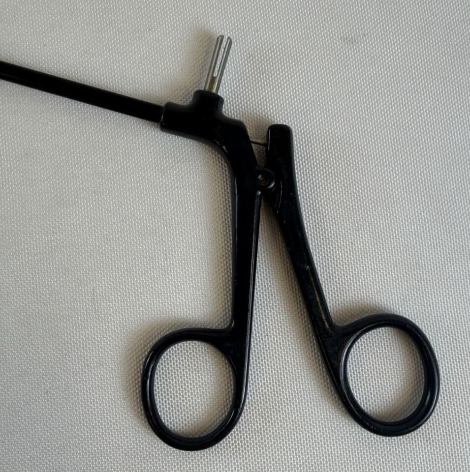 L.242320 Double Action Tapered Tip 5mm x 33cm Laparoscopy Bullet Nose Grasper — photo 6