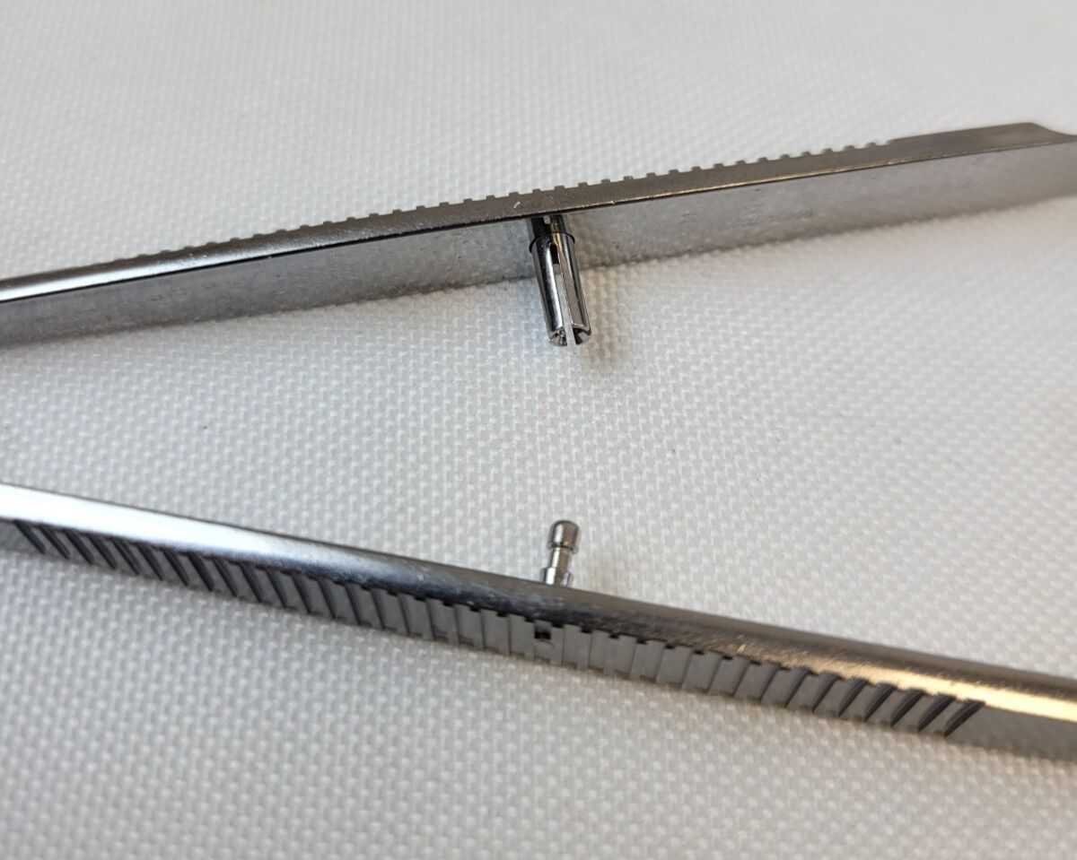 KARL STORZ M-7400 Castroviejo Needle Holder 16mm Straight Jaws Serrated Handle — photo 3
