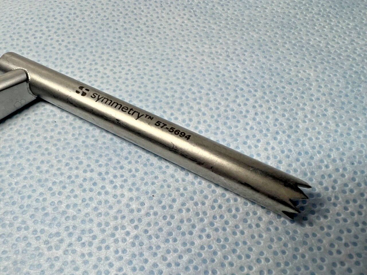 SYMMETRY SURGICAL 57-5694 Cervical Right Drill Guide Distractor — photo 3