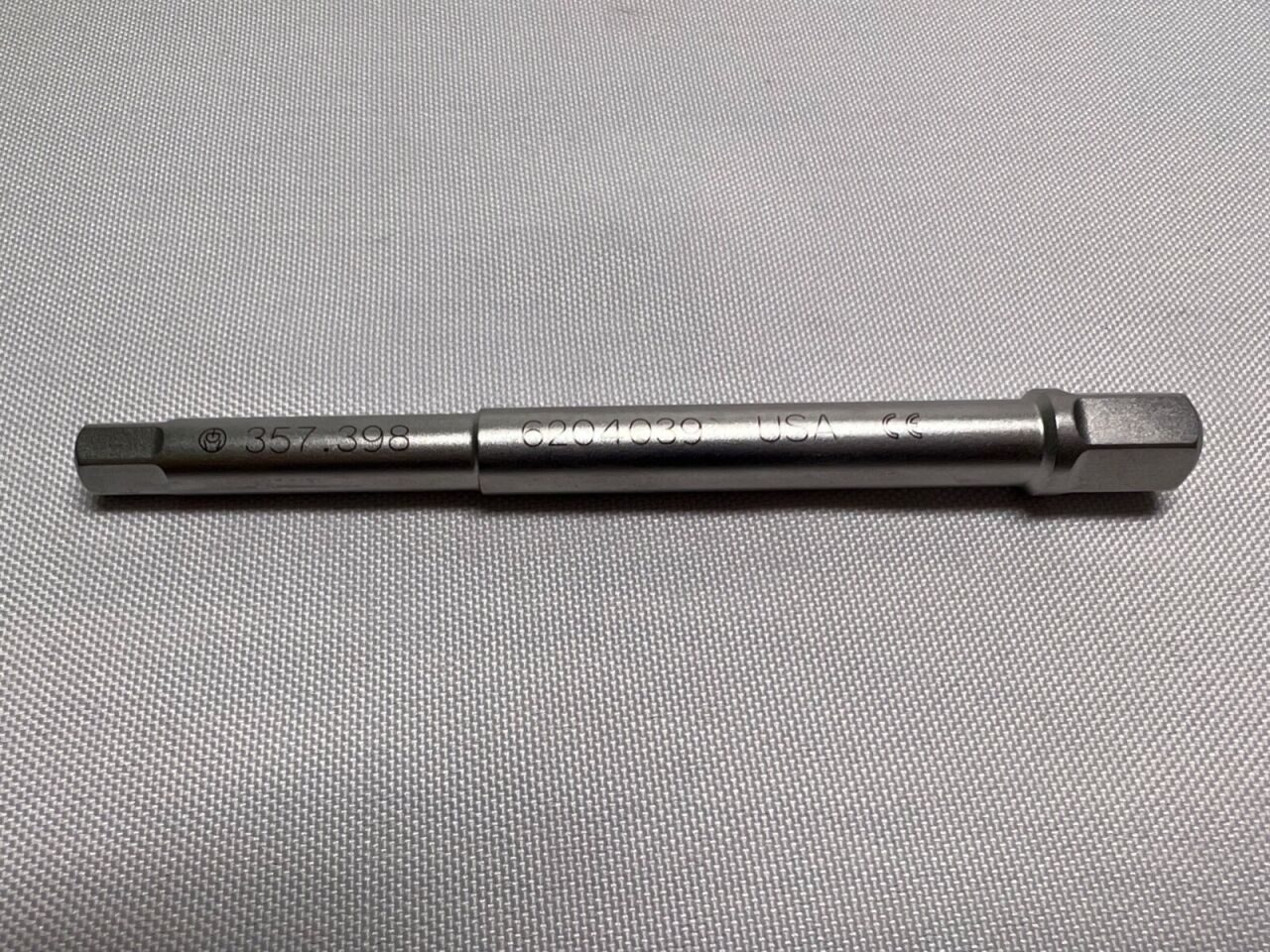 SYNTHES 357.398 Cannulated Shaft w/ 8mm Hex