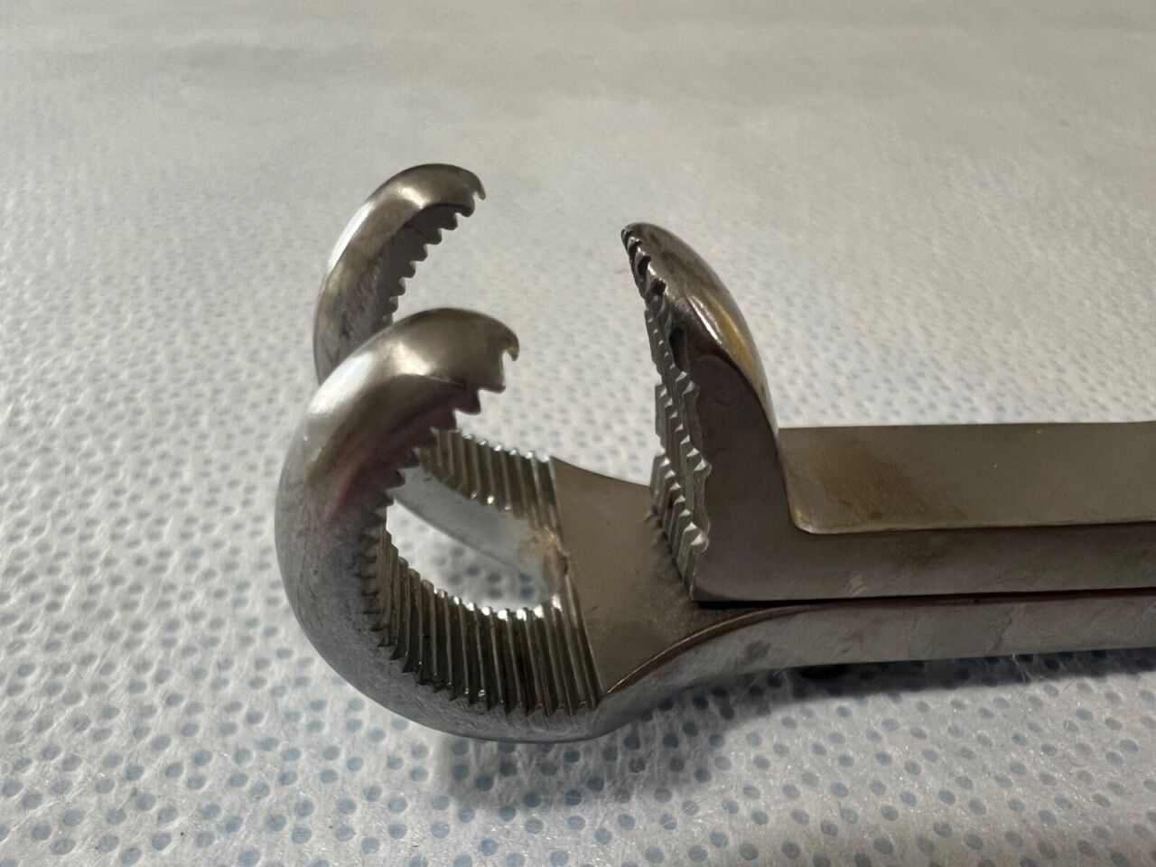 RICHARDS 28-2757 Lowman Bone Clamp 1x2 Prongs 5" Length — photo 2