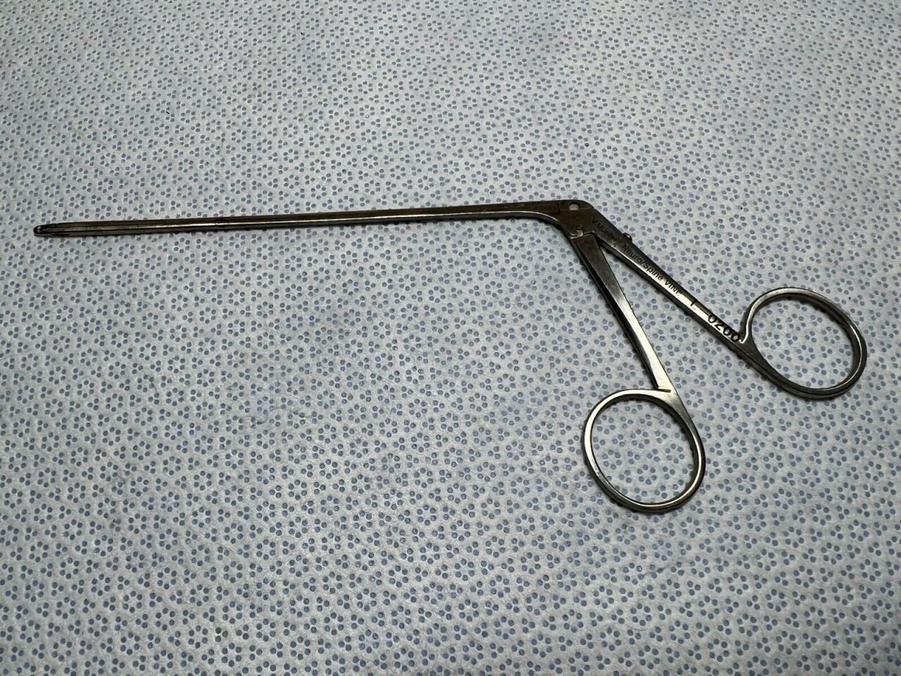 V. MUELLER L-0800 1mm X 5" Micro Cup Forceps