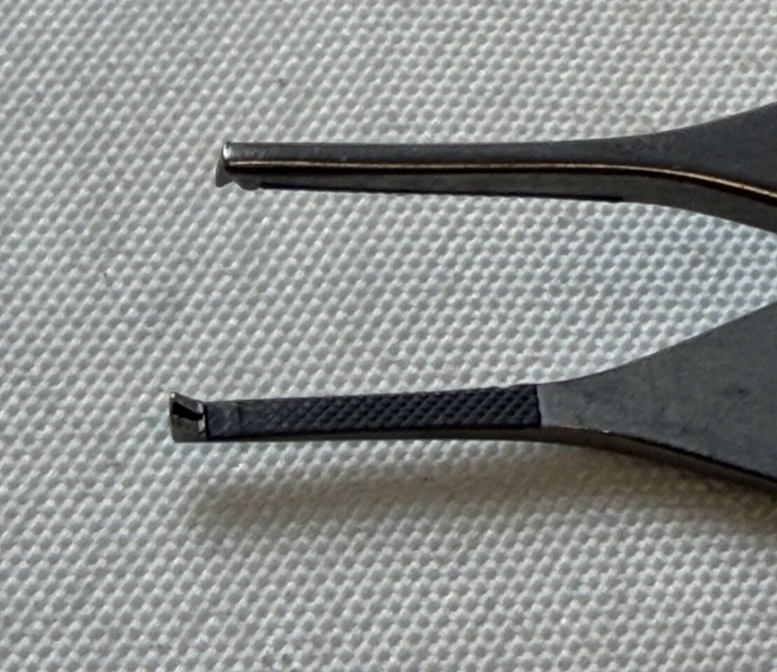 BLACK & BLACK SURGICAL B50501 Adson Onyx SofTouch Forceps 4000 Jaw 5" — photo 4