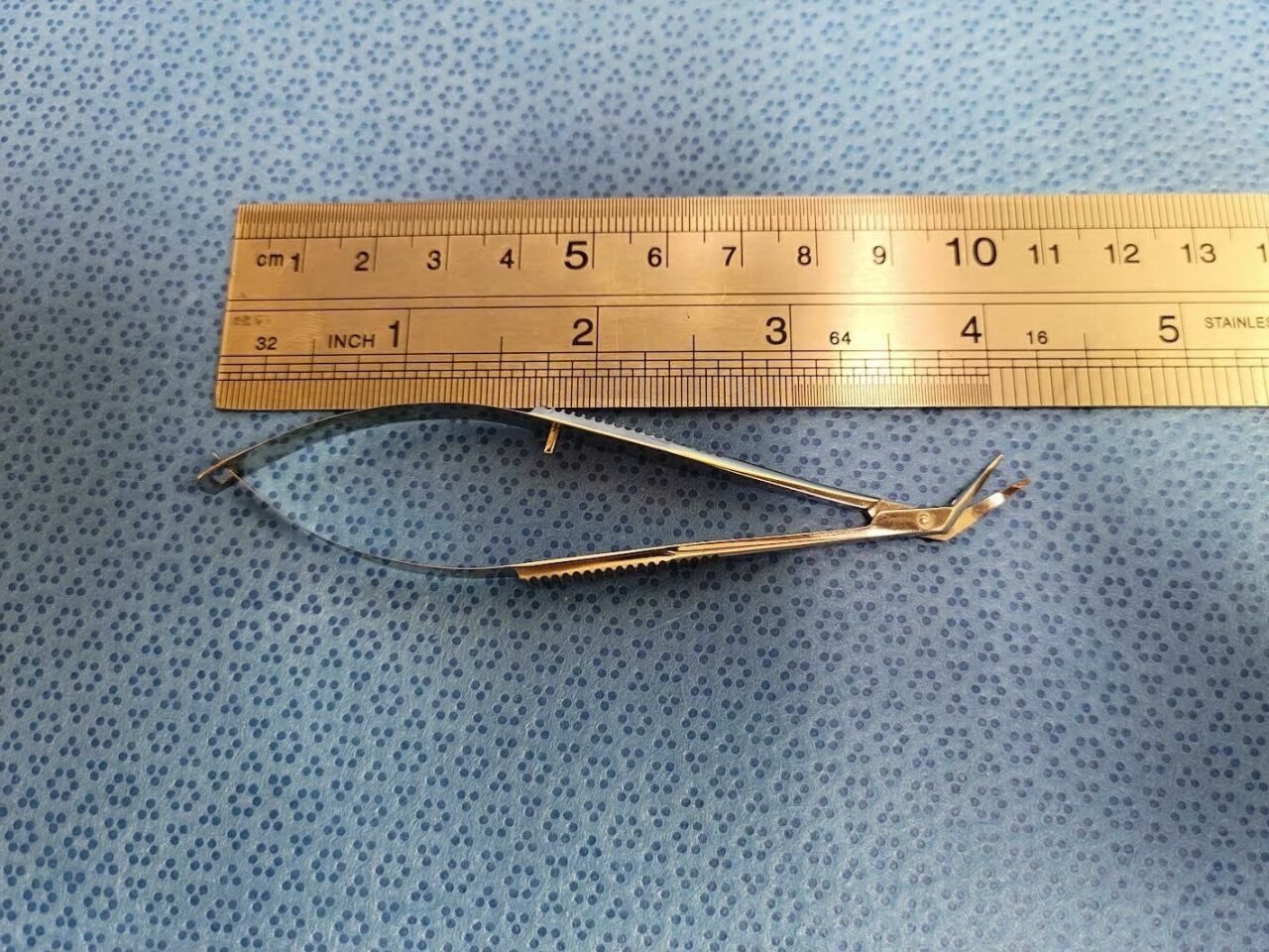 WECK 4.1" Micro Scissor Needle Holder Curved Angled Tip — photo 4