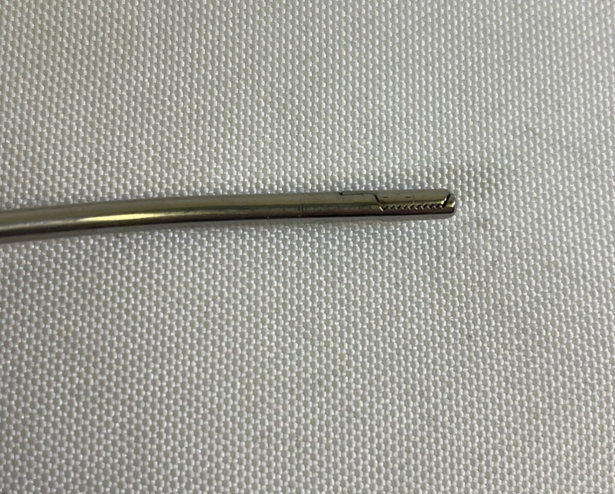DYONICS 3963 Arthroscopic 1x2 Teeth Ratcheting Grasper Curved Right 3.4mm Shaft — photo 5