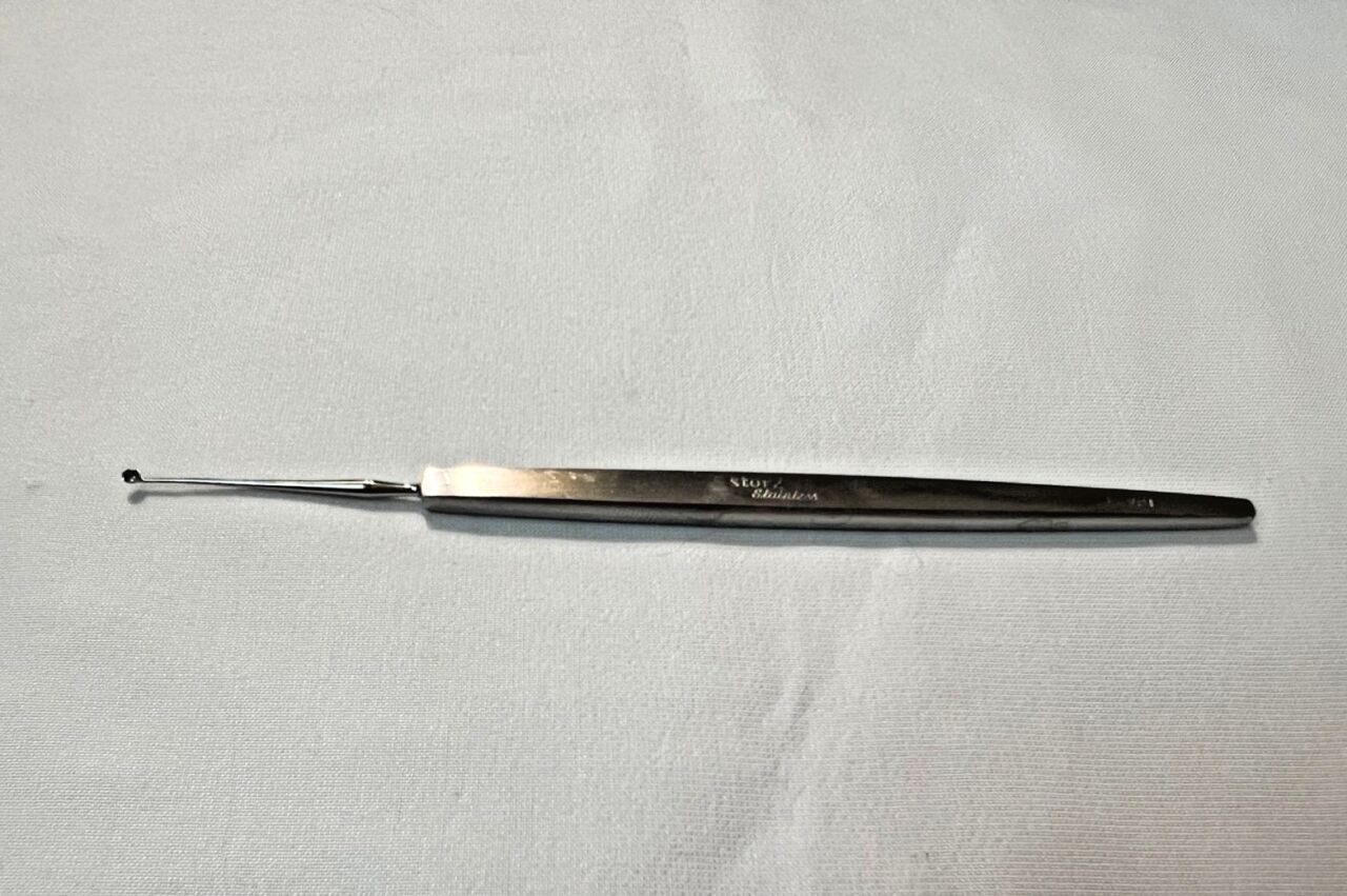 STORZ E-781 Meyerhoeffer Chalazion Curette 1.75mm