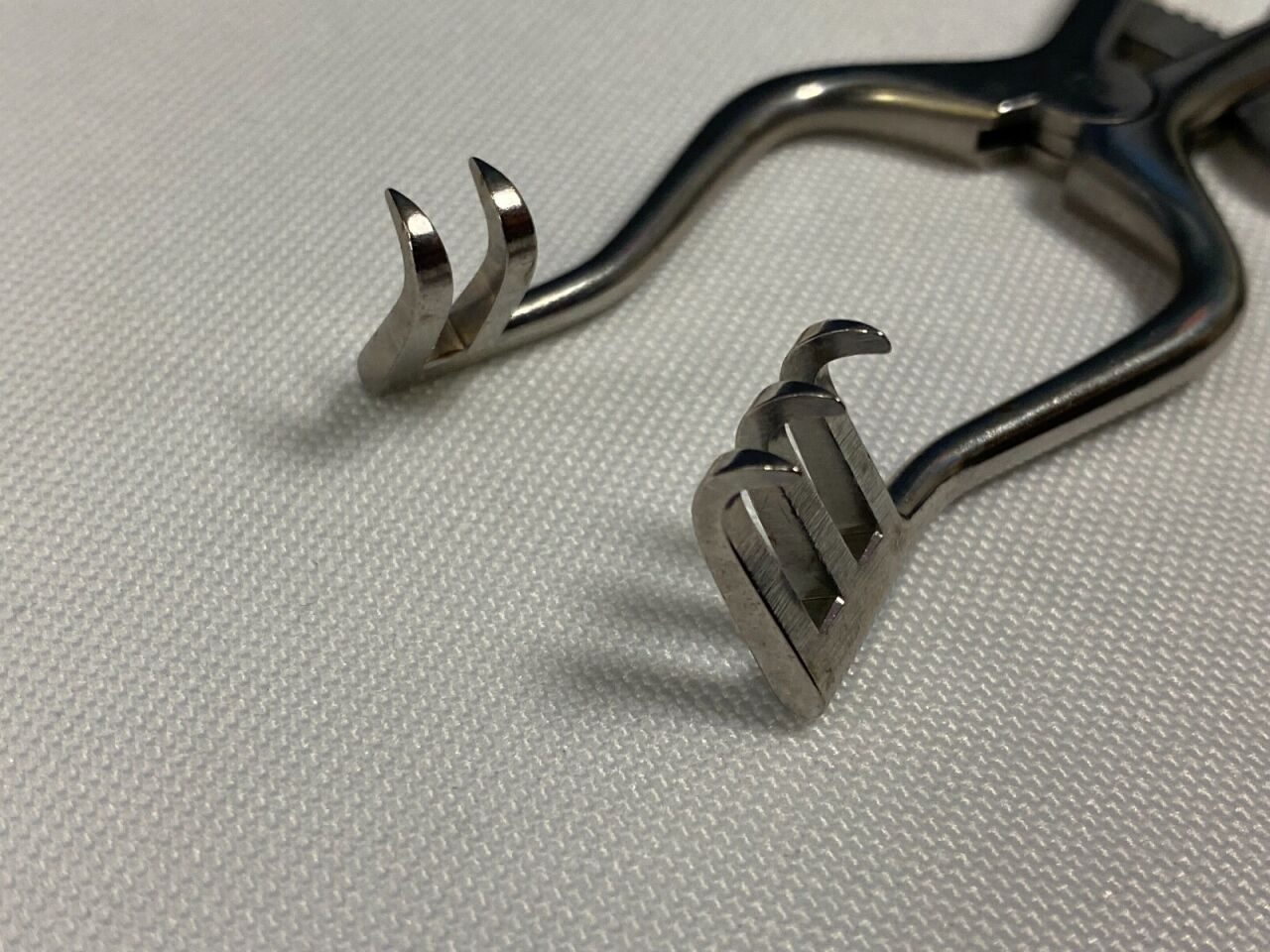 PILLING WECK 488305 Weitlaner Retractor Sharp Prongs — photo 5