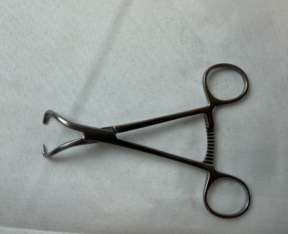 DEPUY ACE 13576 Ratchet 130mm Bone Reduction Forceps w/ Points — photo 1