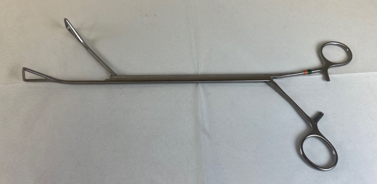 SCANLAN 9909-927 Thoracoscopic Duval Clamp Curved Pulmonary Surgery Cardiothoracic