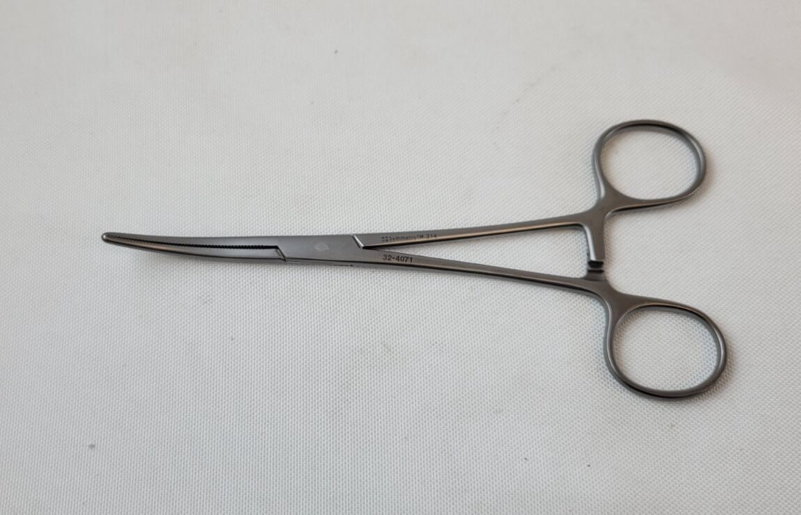 SYMMETRY SURGICAL 32-4071 Rochester-Pean Forceps, Curved, 6-1/4" — photo 1
