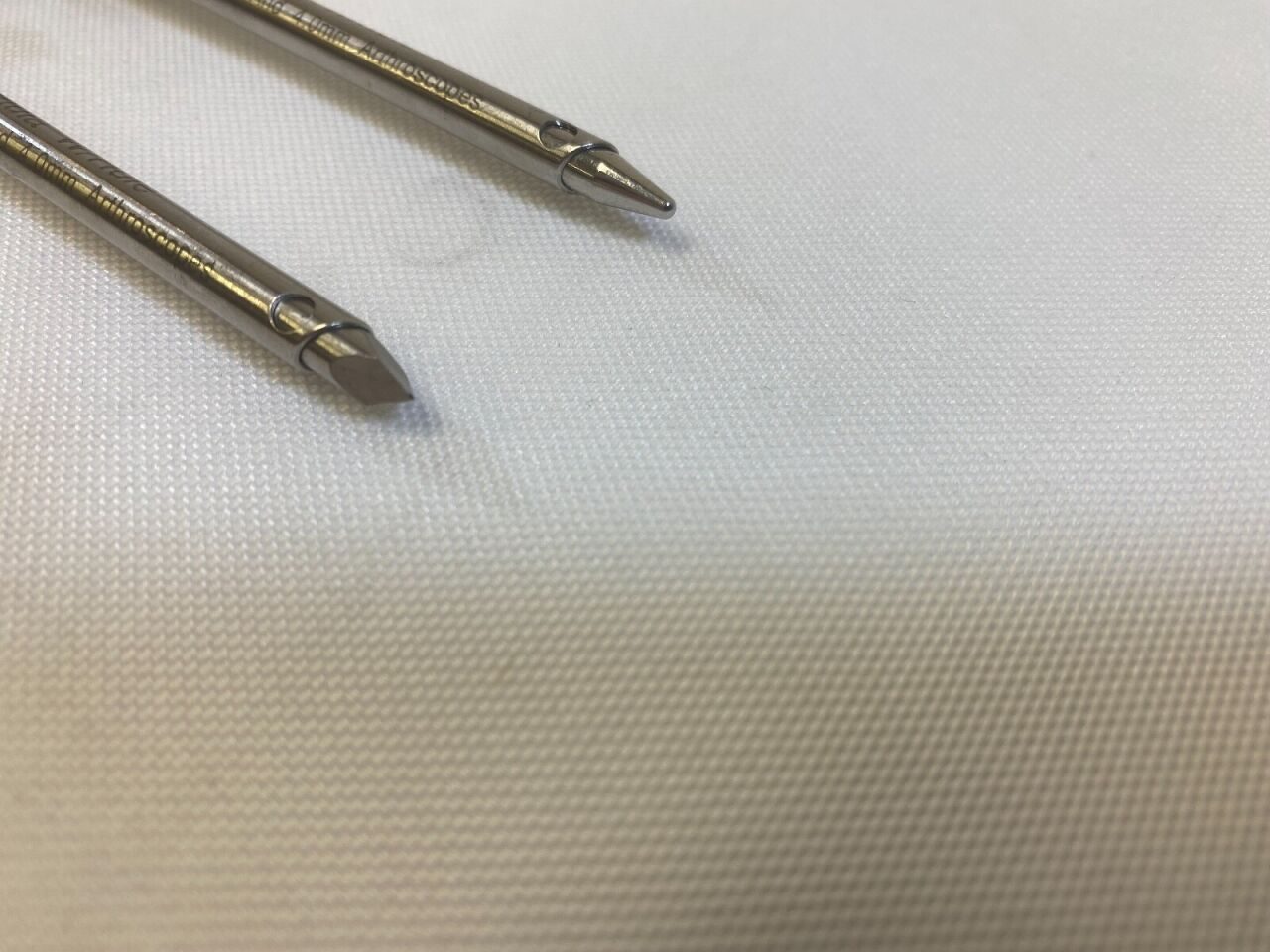 STRYKER 275-722-300 275-722-200 275-722-2100 4.5mm Cannula with Sharp & Blunt Obturators — photo 2