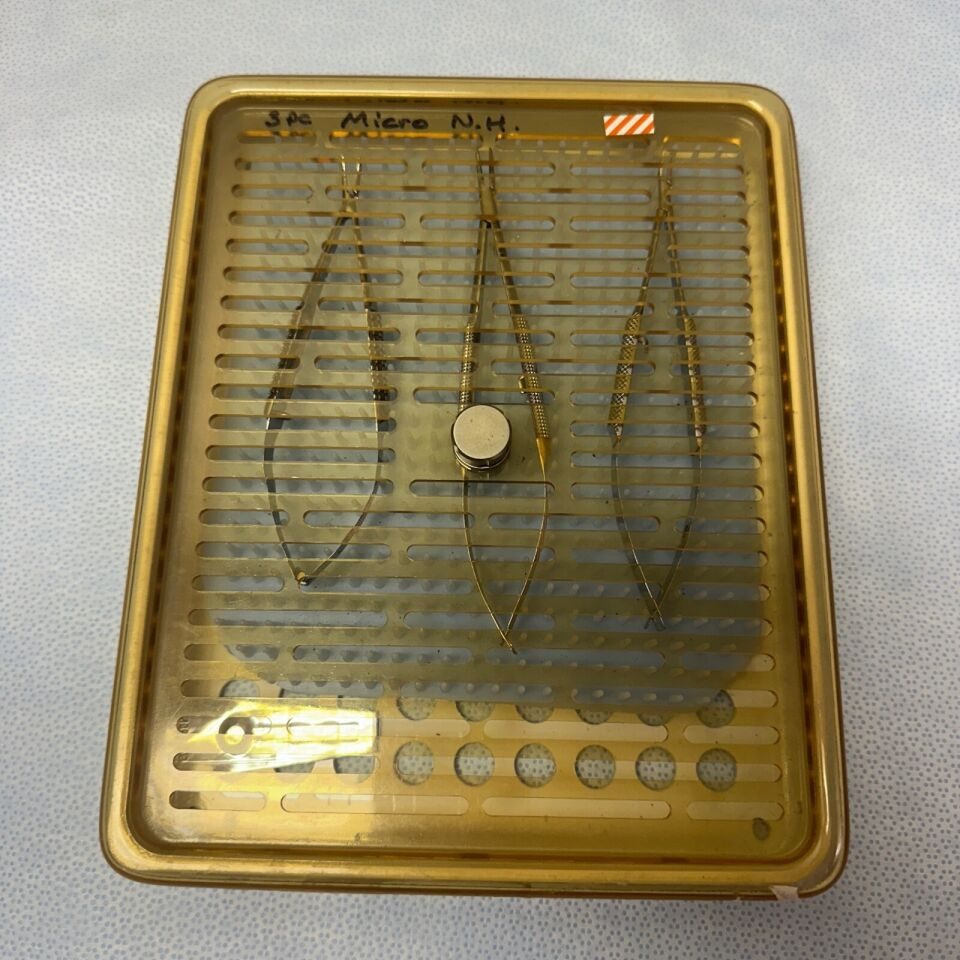 3 Piece Micro Needle Holder Set w/ Sterilization Tray — photo 3