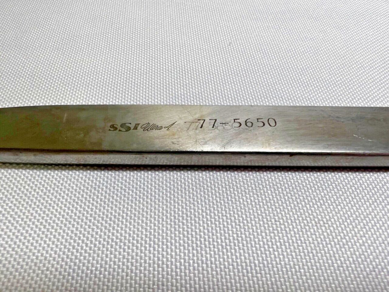SSI ULTRA 77-5650 Distal Knee Retractor 9mm x 7" — photo 4