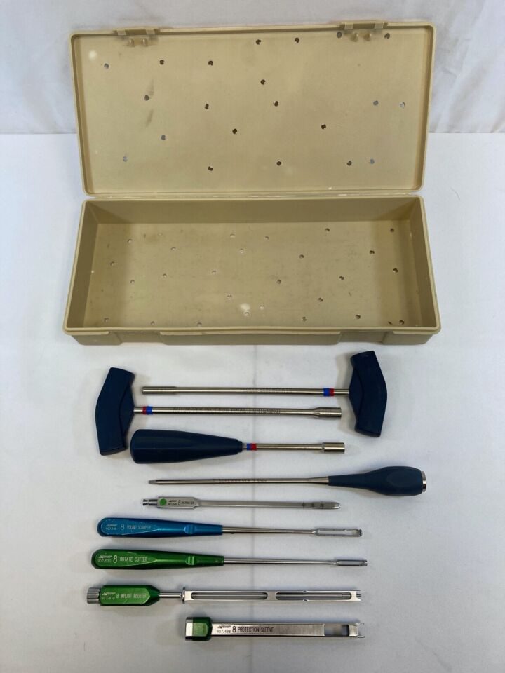 MEDTRONIC Sofamor Danek Stryker Spine Hardware 9 Piece Spine Hardware Instrument Set w/ Case