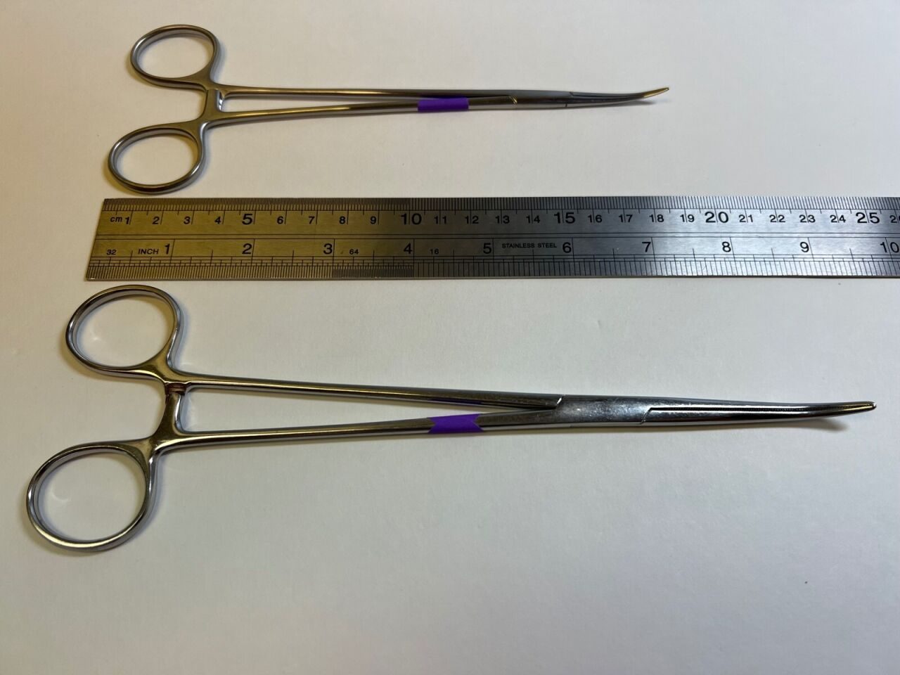 Curved Hemostatic Crile Forceps — photo 4
