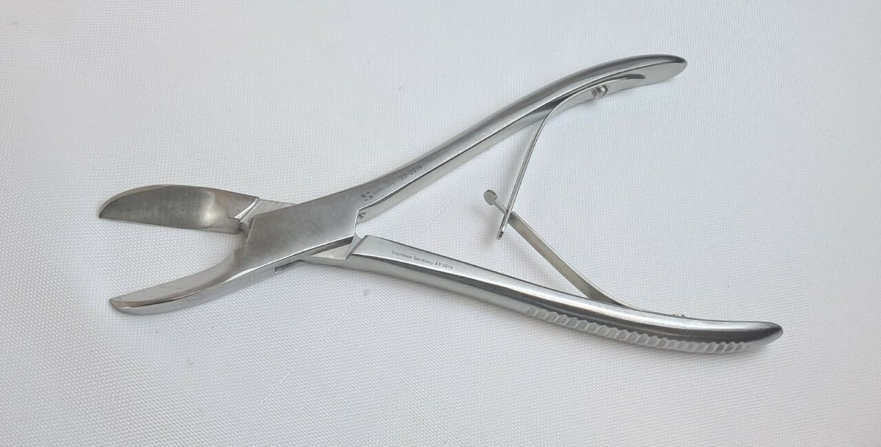 SYMMETRY SURGICAL 33-2019 Liston-Bone Cutting Forceps, Straight, 7 1/2 in. — photo 1