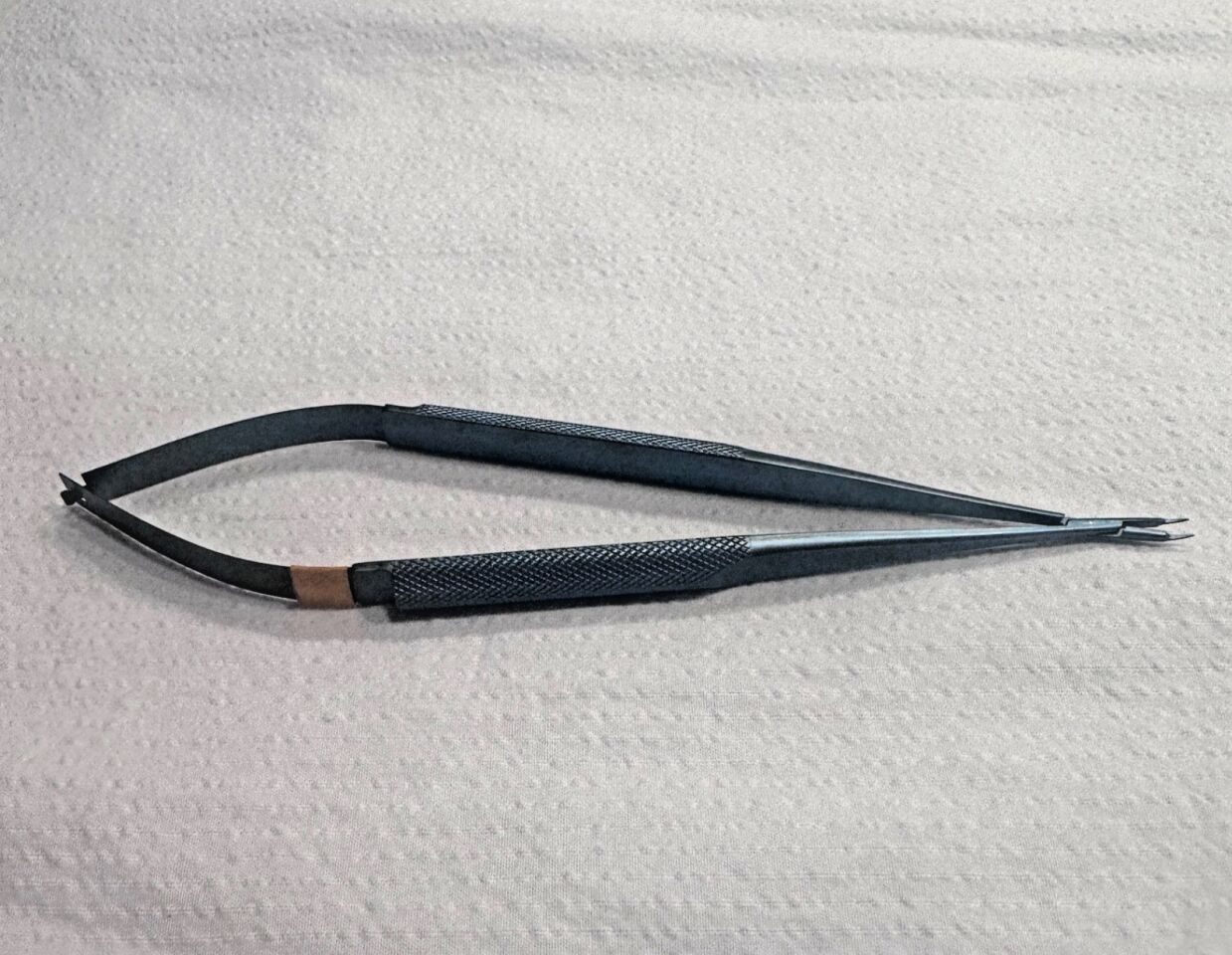 CODMAN 80-1725 Titanium Rhoton Needle Holder Curved Fine Tip 7" Neurology
