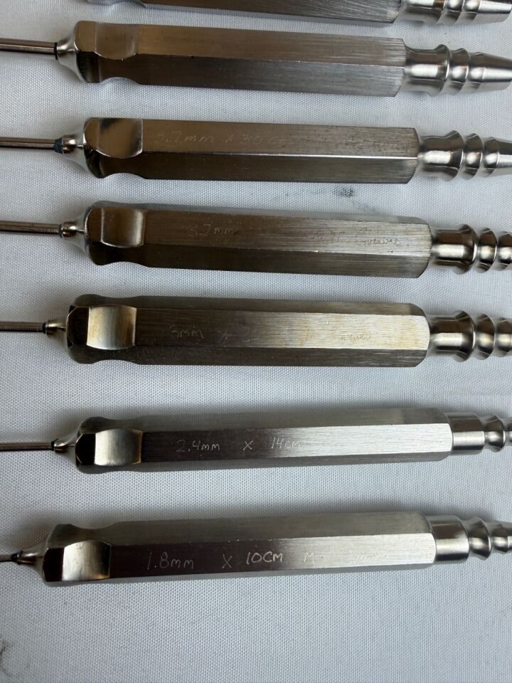 GRAMS Liposuction Cannulas Set of 9 w/ Tray — photo 6