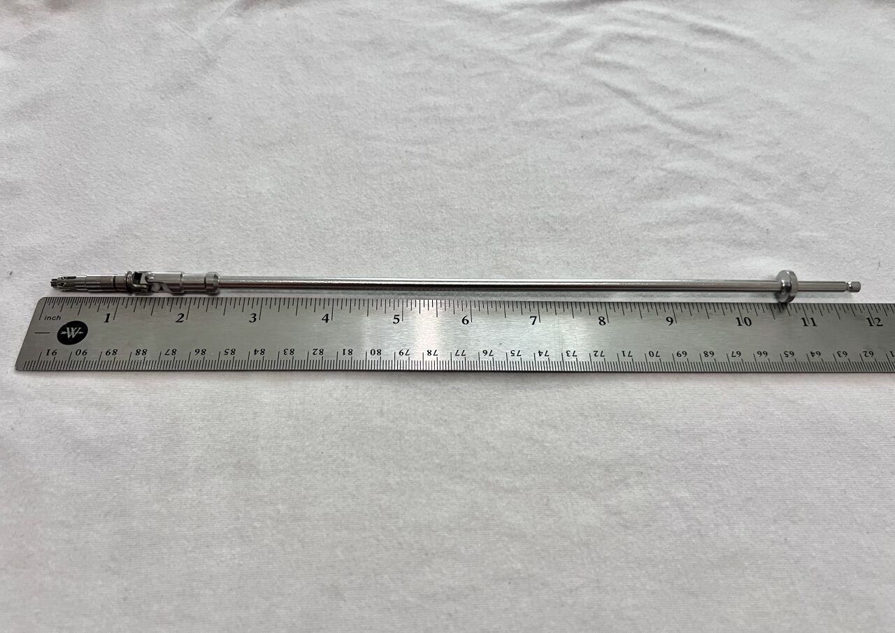 SYNTHES 03.835.013 SynFix Evolution Spinal Screwdriver Without Thread Lock Sleeve — photo 2