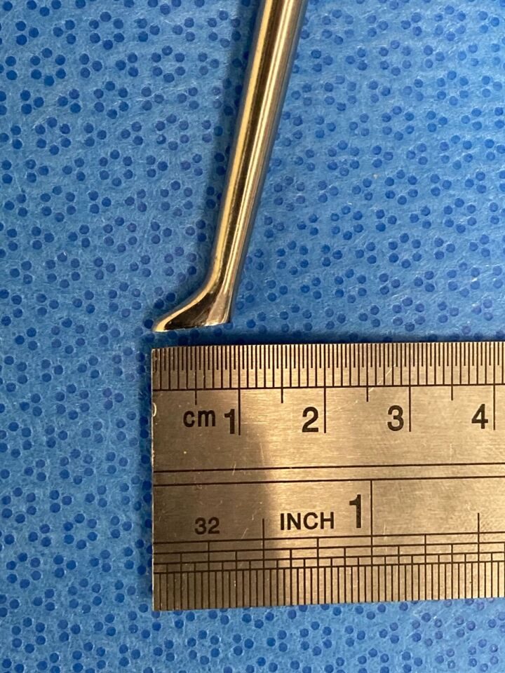 ACROMED Size 1 Push Curette Spinal Reverse Angle Spinal Curette — photo 6