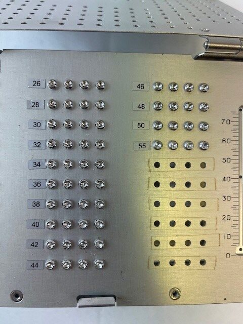 SYNTHES  2.7mm Self Tapping Screw Set — photo 3