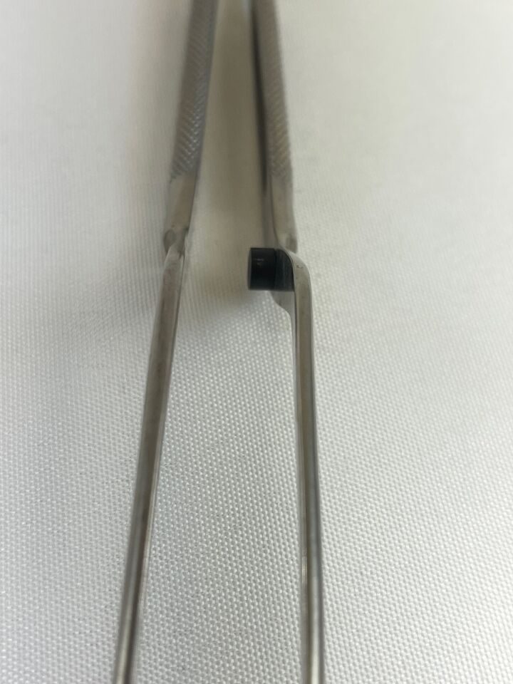 MILLENNIUM 100-S02063 1mm Tip Bayonet Bipolar Forceps 8" — photo 5
