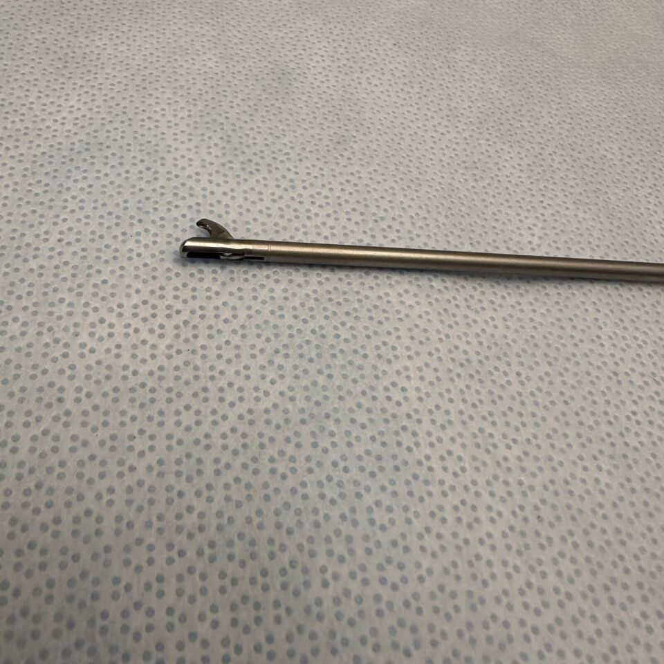 LINVATEC 1.1001 Master Micro Scissor Forceps 3.4mm Arthroscopic — photo 6