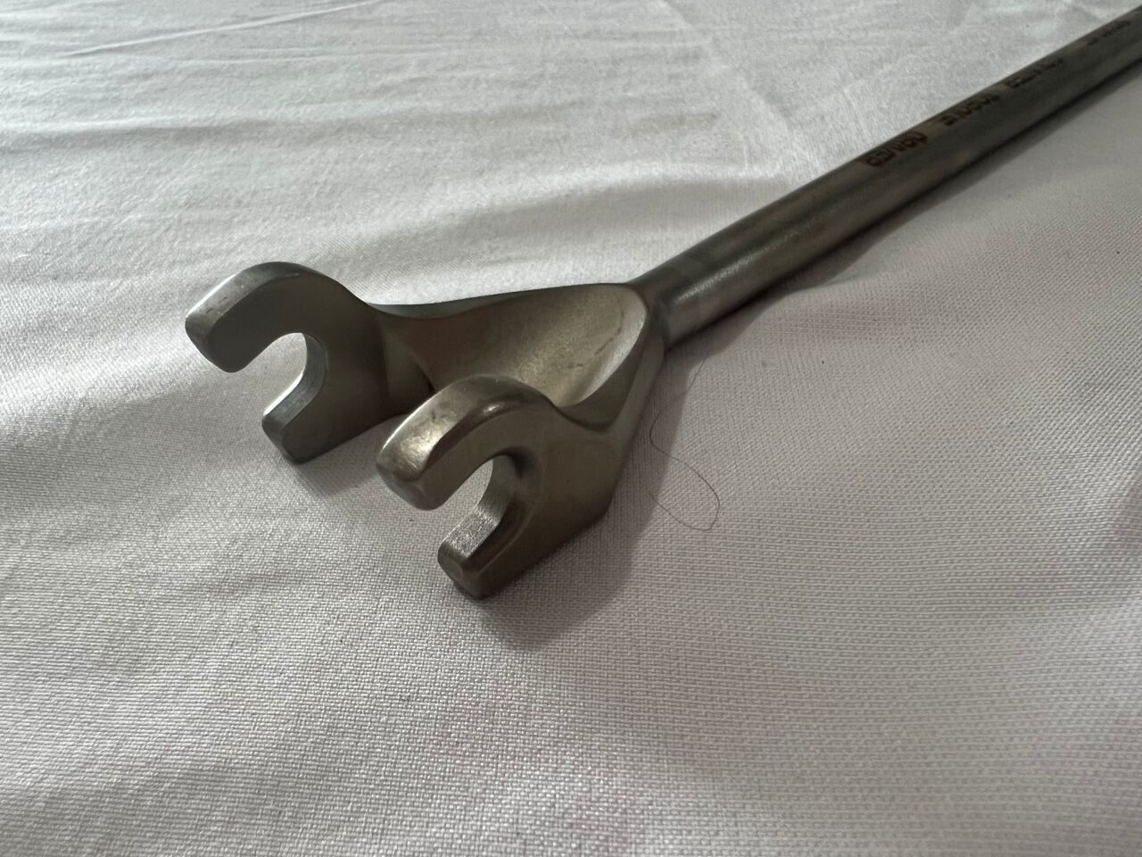 DEPUY 259807460 Universal Stem Insert Handle — photo 2