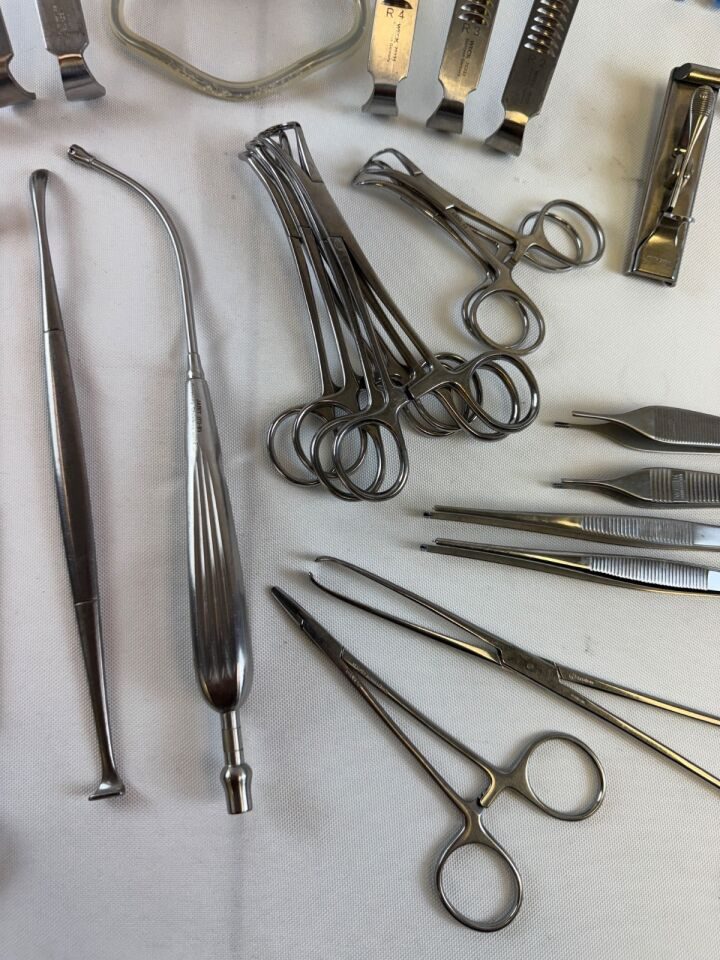 WECK Tonsil / Adenoidectomy Tray T&A w/ Sterilization Pan 32 Piece Tonsil / Adenoidectomy Set — photo 4